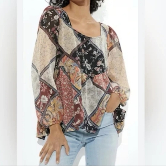 American Eagle Outfitters Tops - #35 American Eagle Floral Patchwork Square Neck Tie Back Babydoll Top, Medium